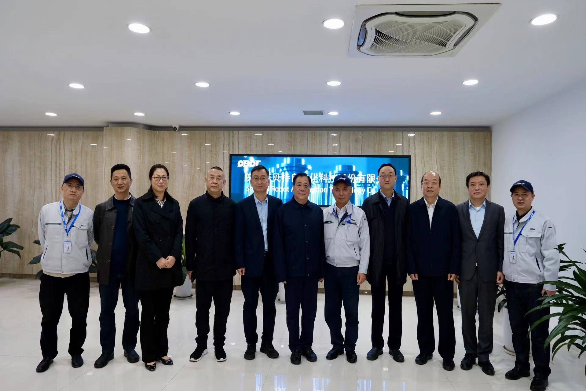 091667983911978245.jpeg c59722ca6da47a603c2500dc165b445.jpg