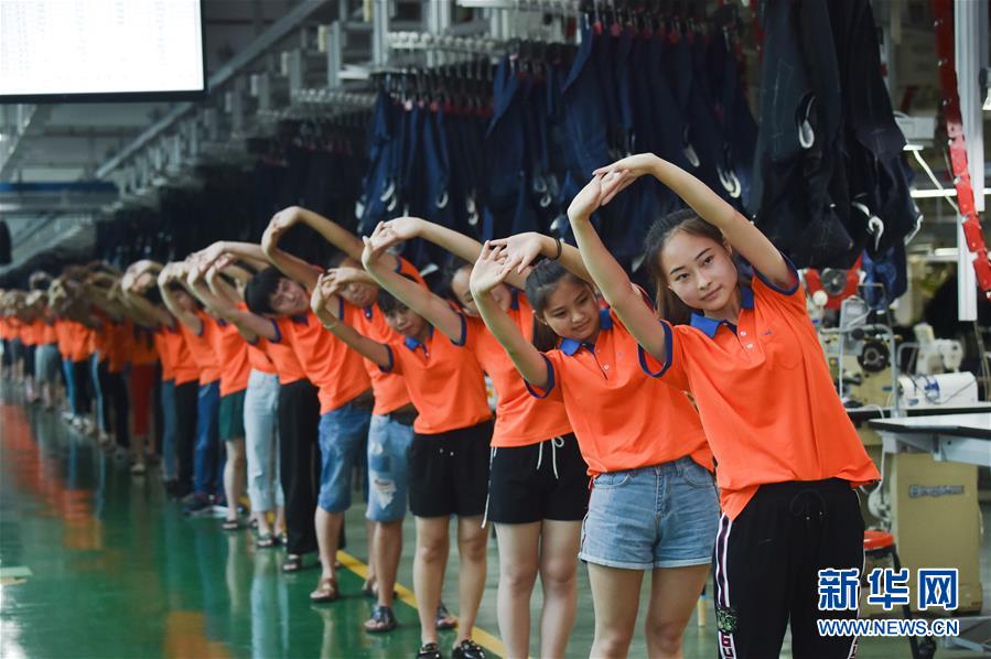 (新華全媒頭條·壯闊東方潮 奮進新時代——慶祝改革開放40年·圖文互動)(6)敢為天下先 愛拼才會贏——“晉江經驗”啟示錄